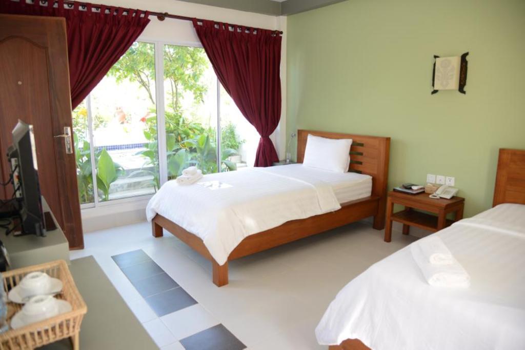 Ropanha Boutique Hotel Sihanoukville Exterior foto