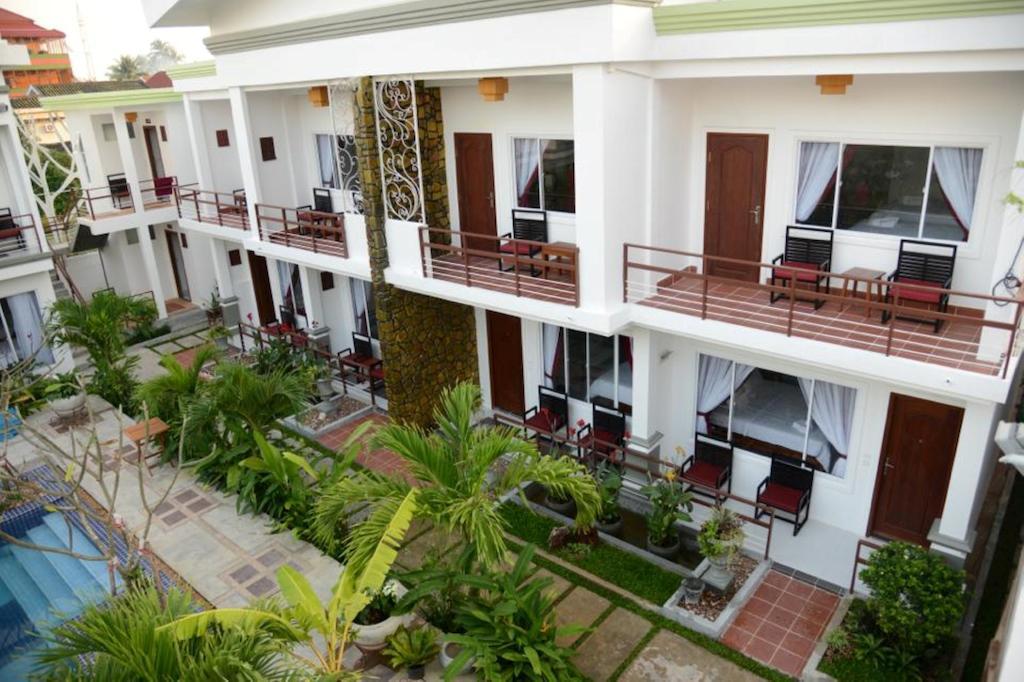 Ropanha Boutique Hotel Sihanoukville Exterior foto
