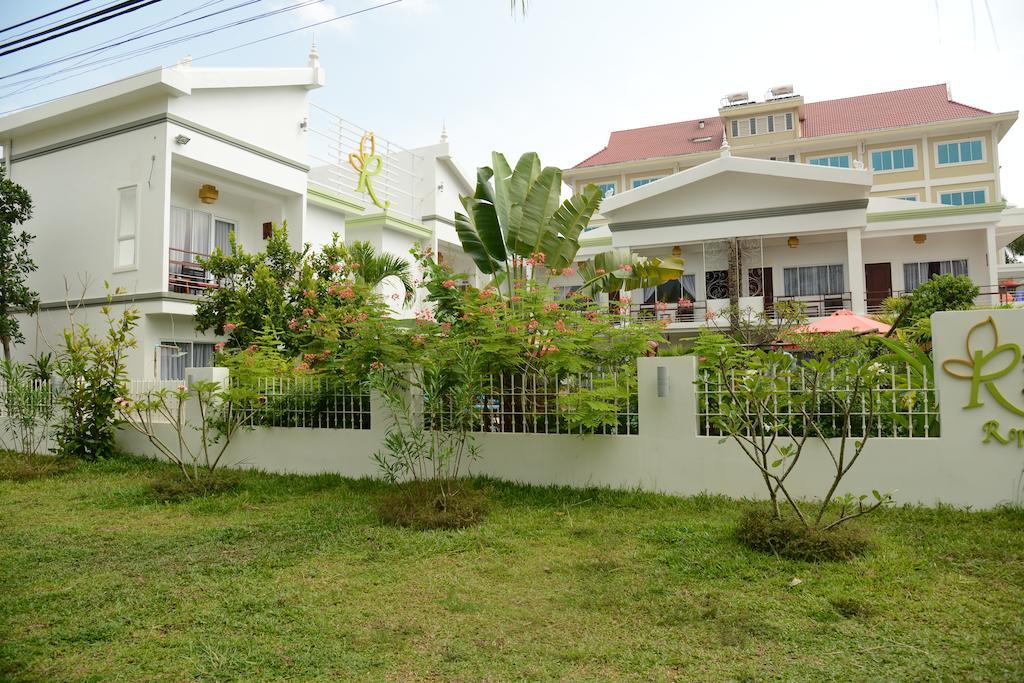 Ropanha Boutique Hotel Sihanoukville Exterior foto